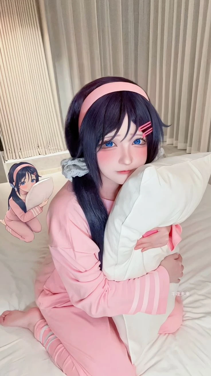 half thumbnail