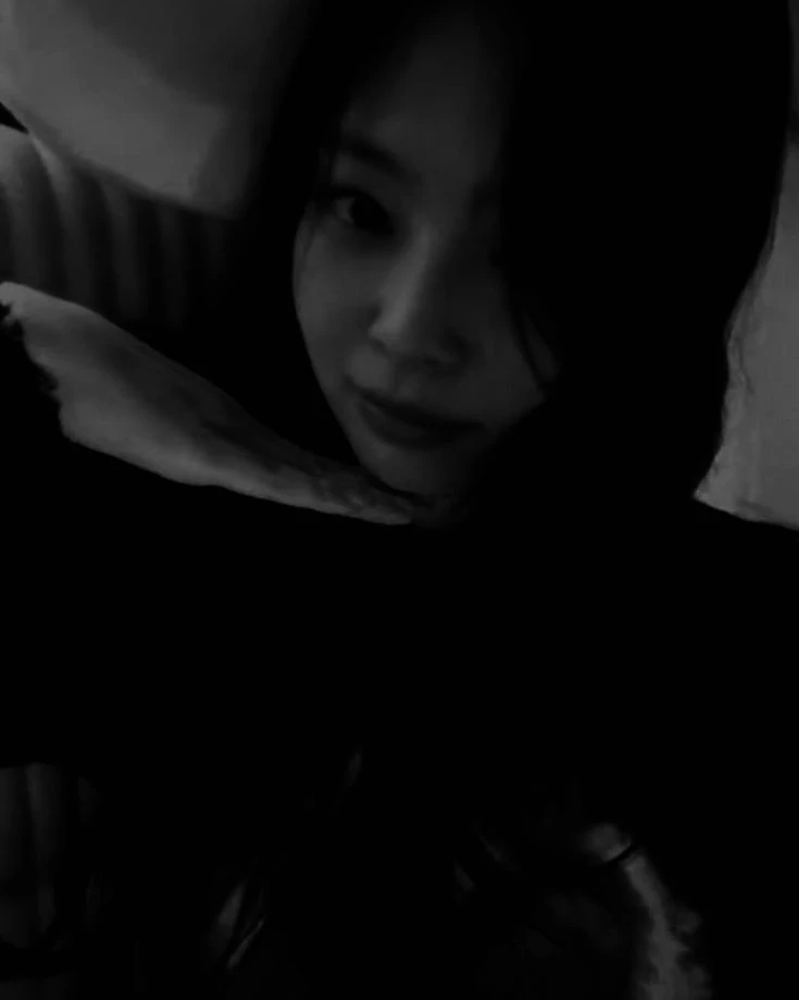 Kim jennie thumbnail