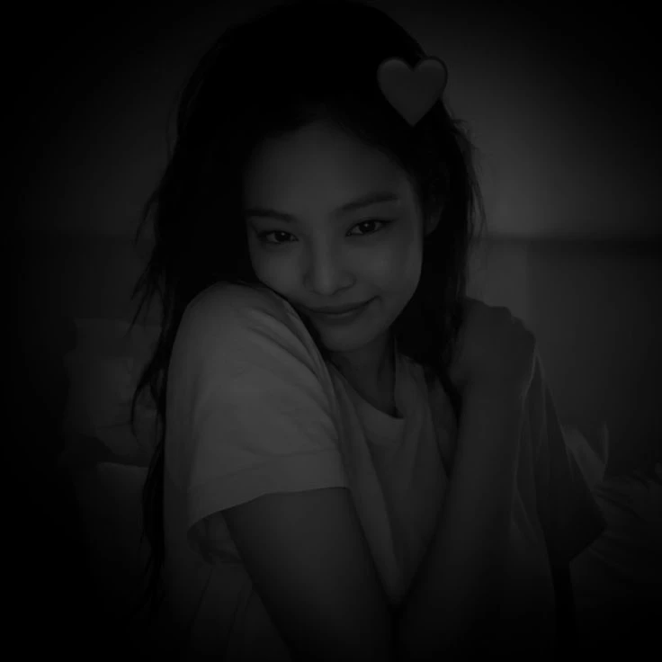 Kim jennie thumbnail