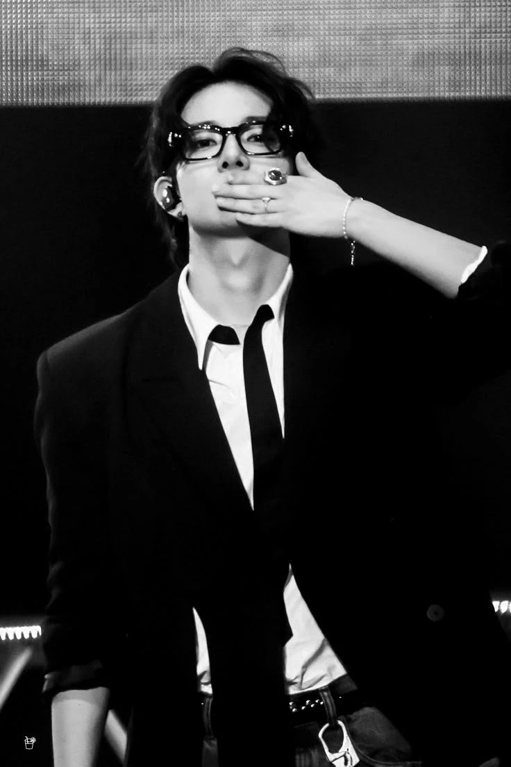 Lee Heeseung thumbnail