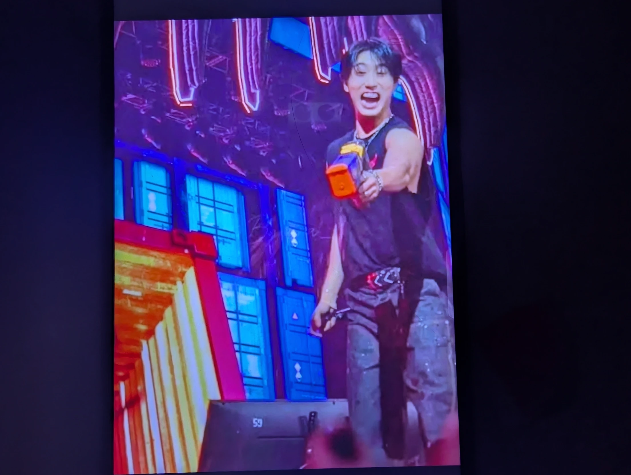 Stray kids - water fight thumbnail