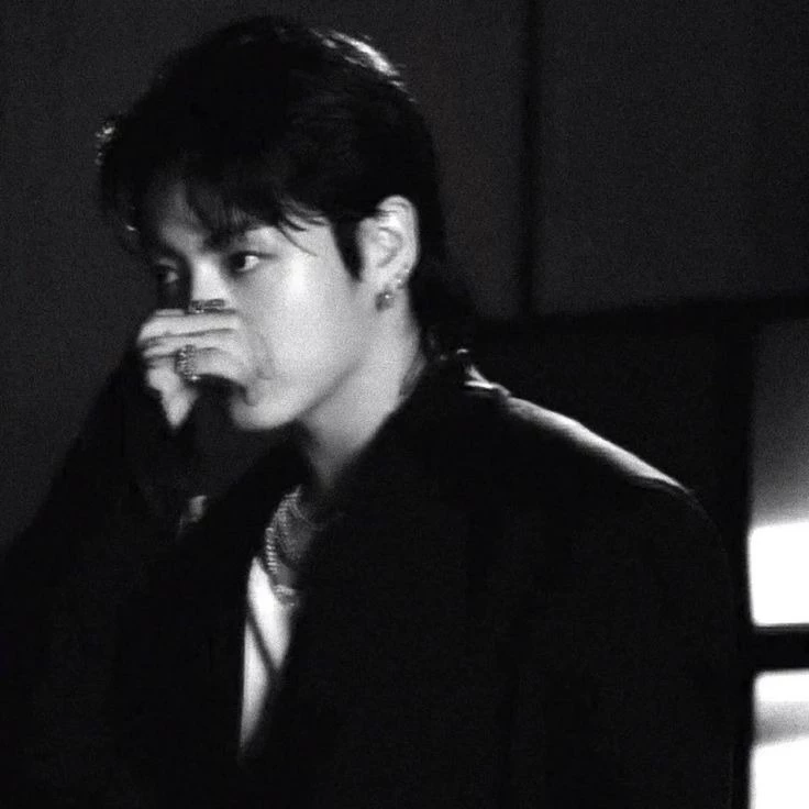 Jeon Jungkook mafia king husband  thumbnail