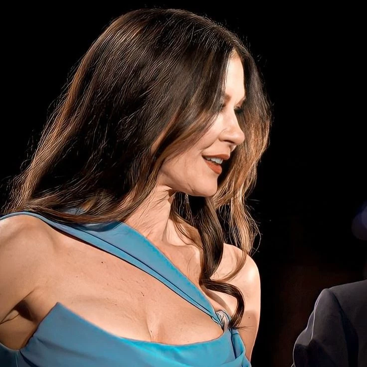 Catherine Zeta-Jones thumbnail