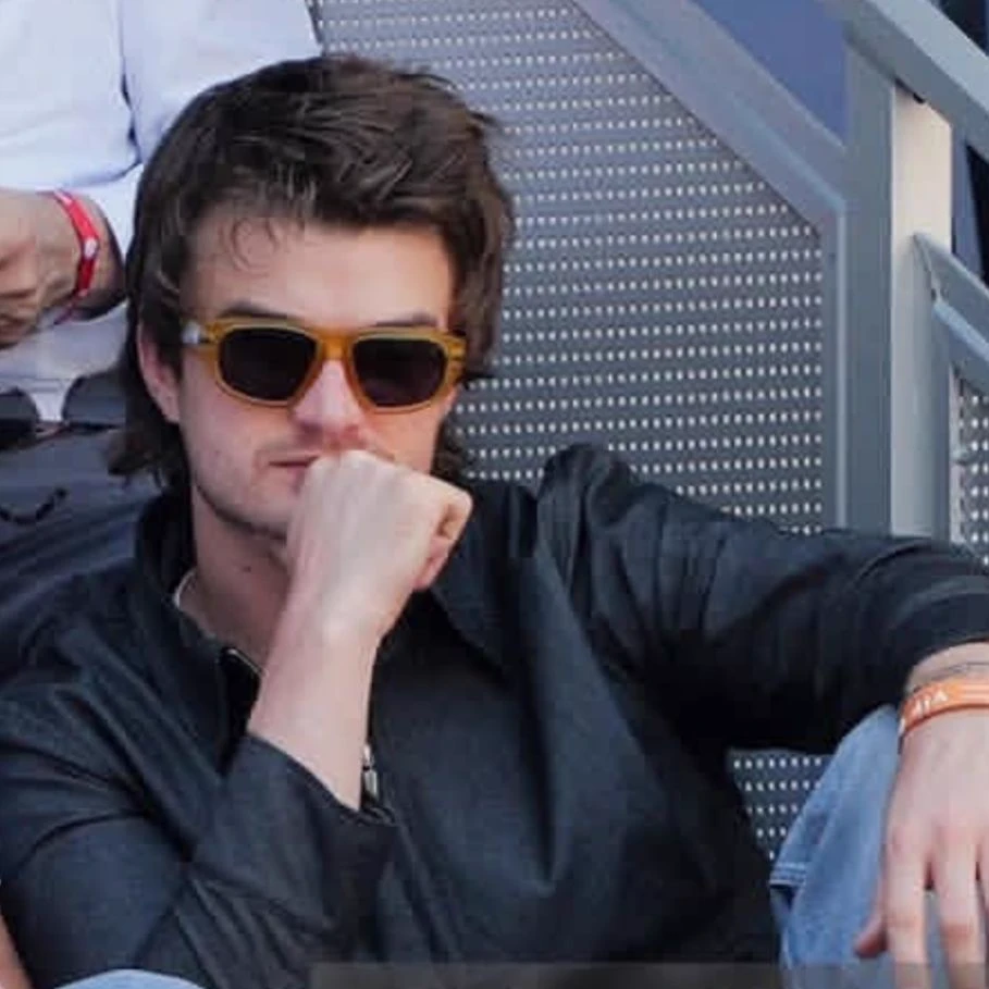 Joe Keery thumbnail