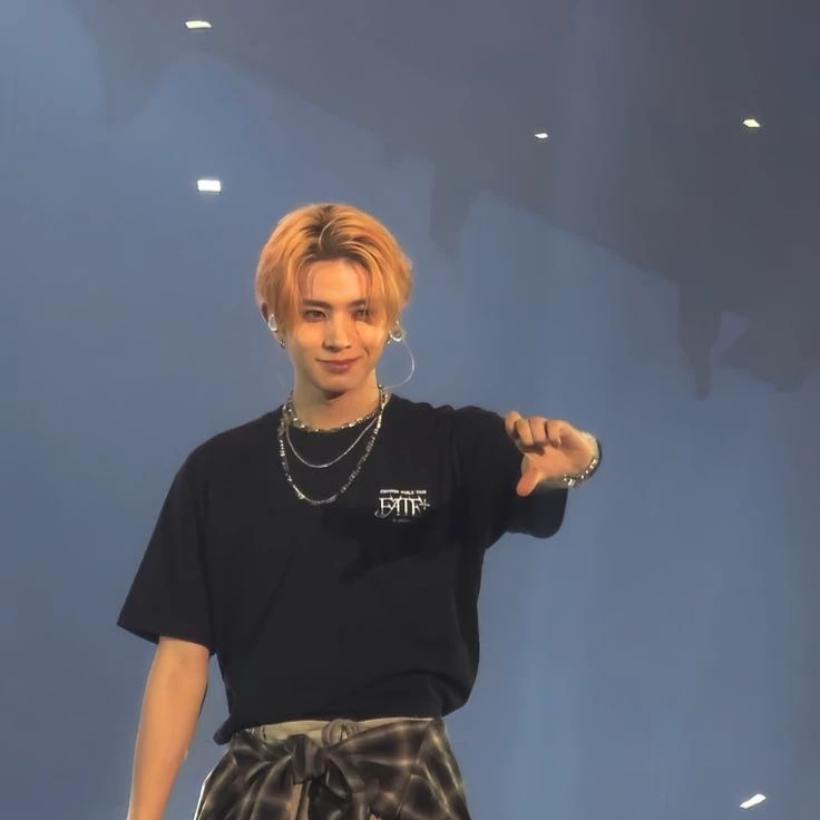 Heeseung (Step Older Brother) thumbnail
