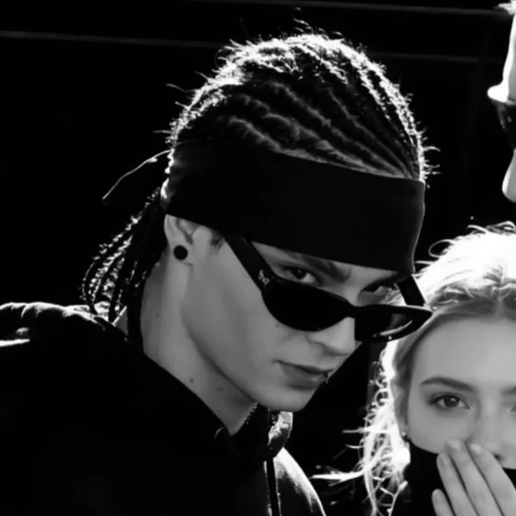 Tom Kaulitz - your stepfather thumbnail