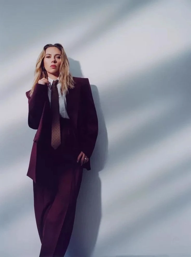 Scarlett Johansson thumbnail