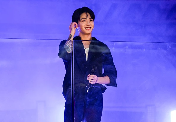 Jeon Jungkook thumbnail