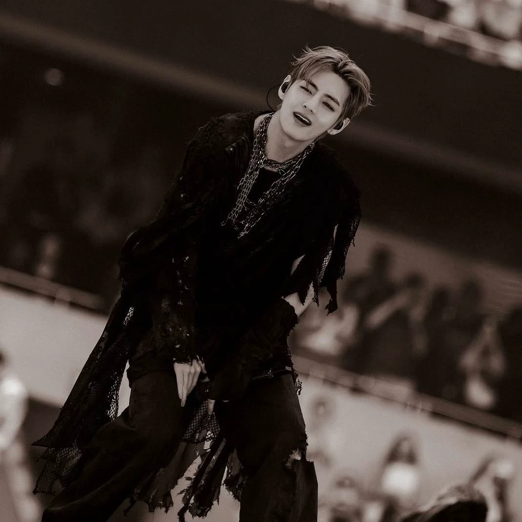 kim taehyung thumbnail