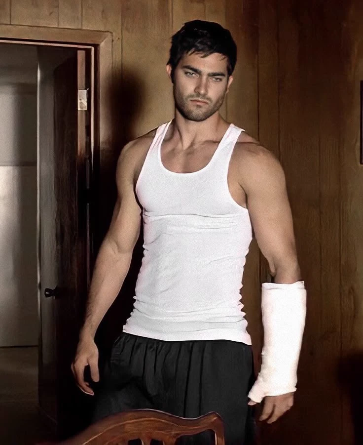 Derek Hale thumbnail