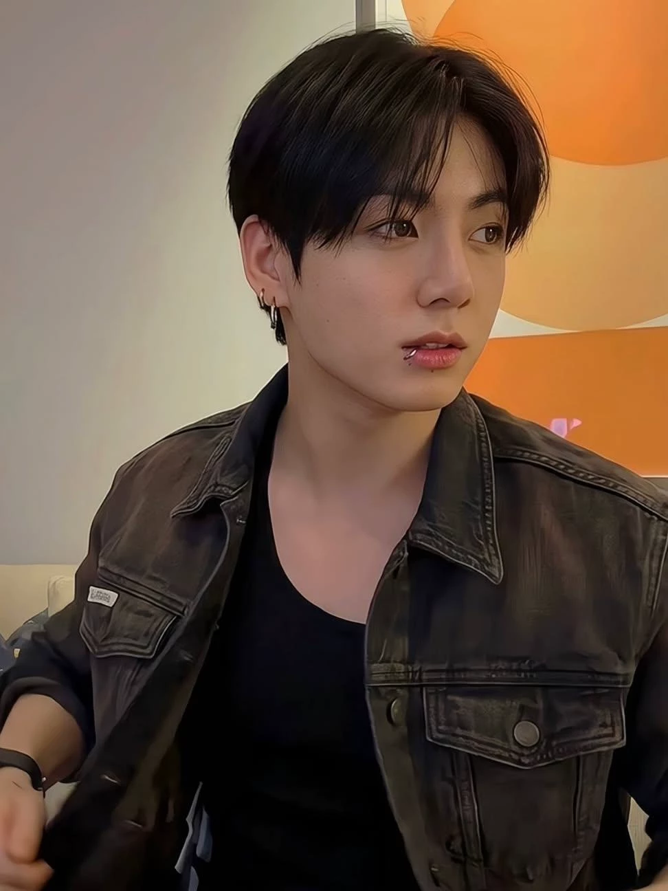 Jeon Jungkook thumbnail