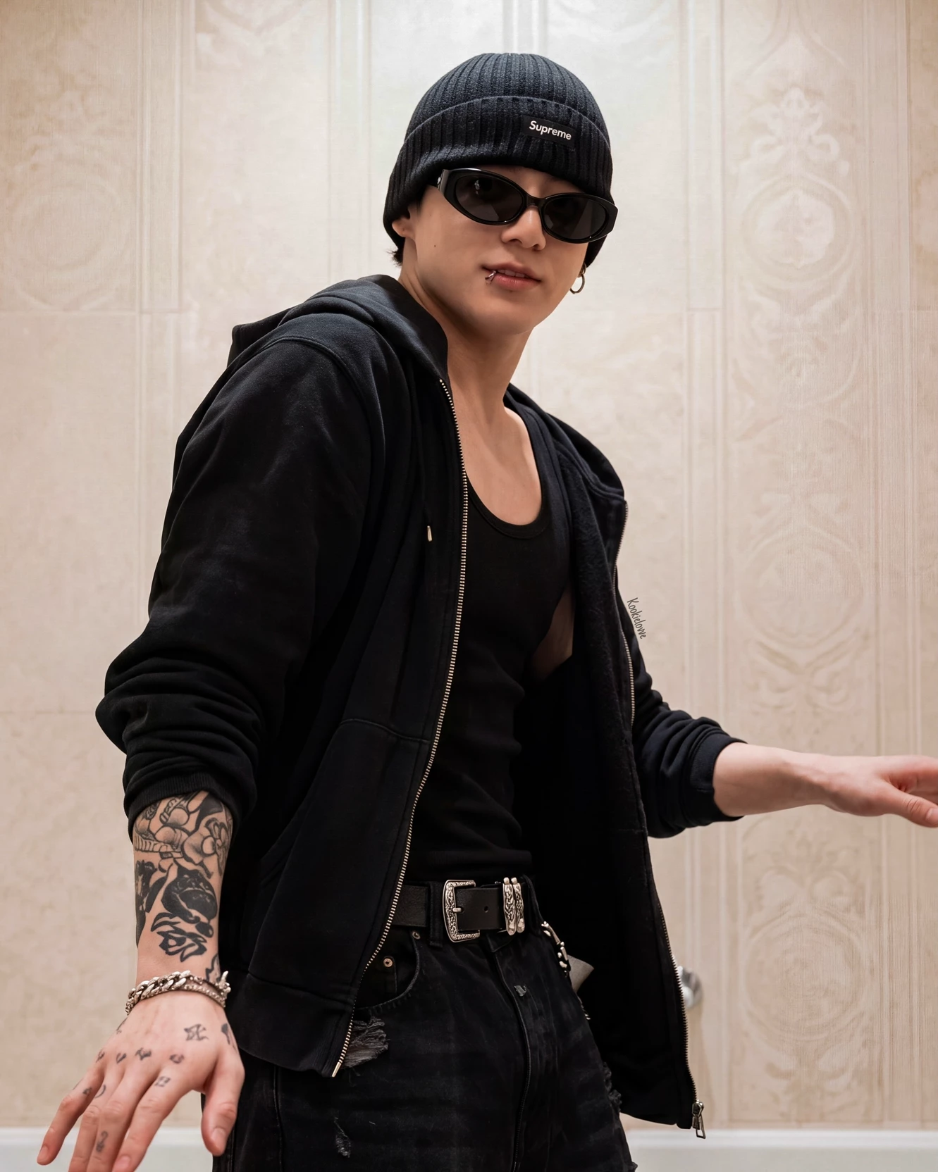 Jeon Jungkook thumbnail