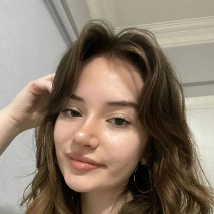 Emily thumbnail