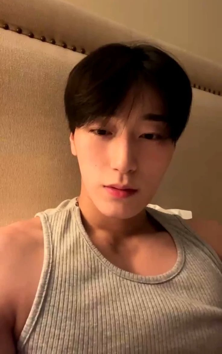 Choi San thumbnail