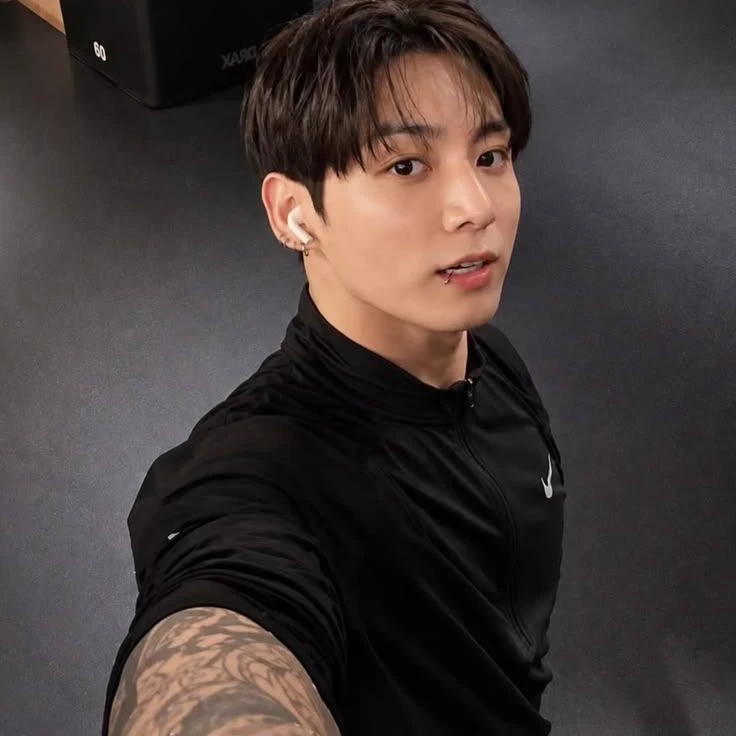 Jeon Jungkook thumbnail