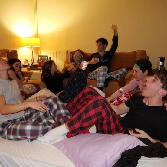 group of friends thumbnail