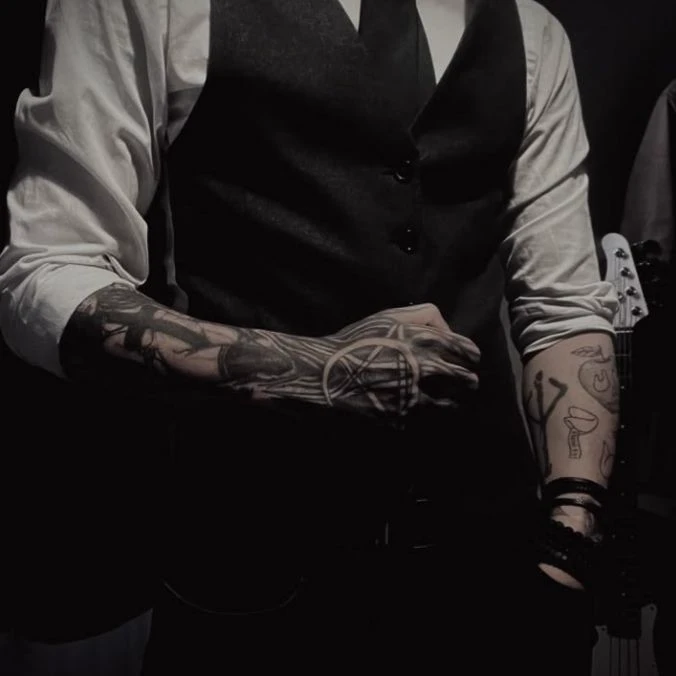 Elias Blackwood thumbnail