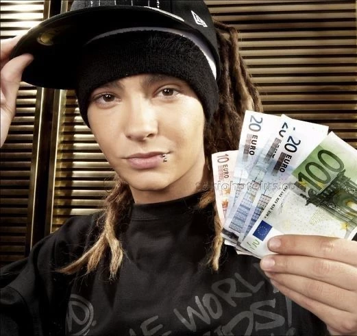Tom Kaulitz thumbnail