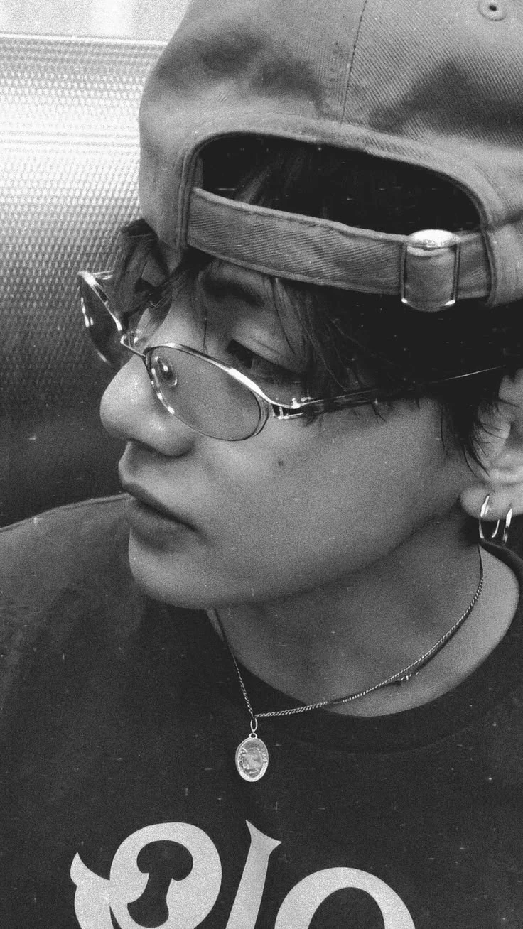 kim aaron thumbnail
