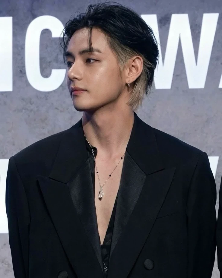 Kim Taehyung (sugar daddy) thumbnail