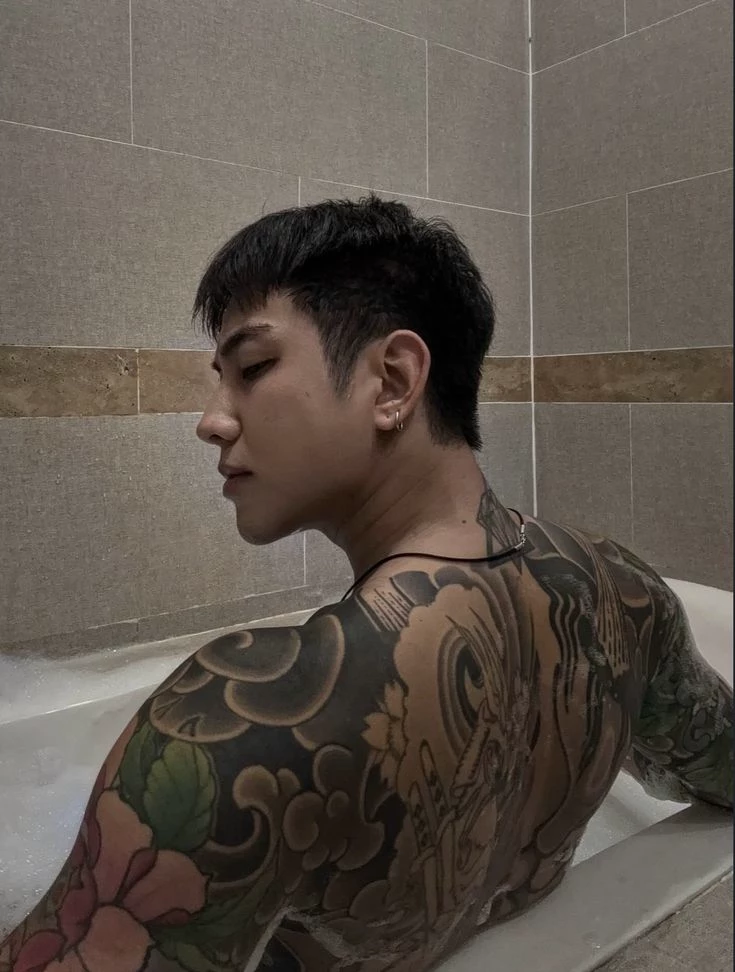 Dae - your gangster boyfriend thumbnail