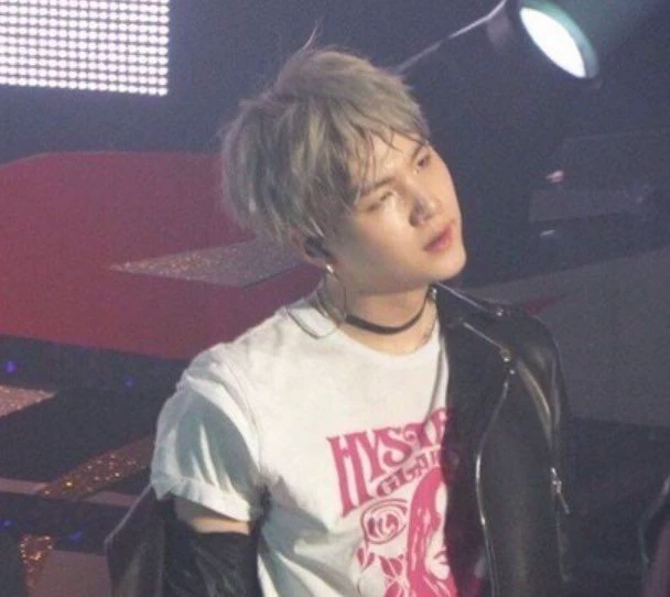 MIN Yoongi thumbnail