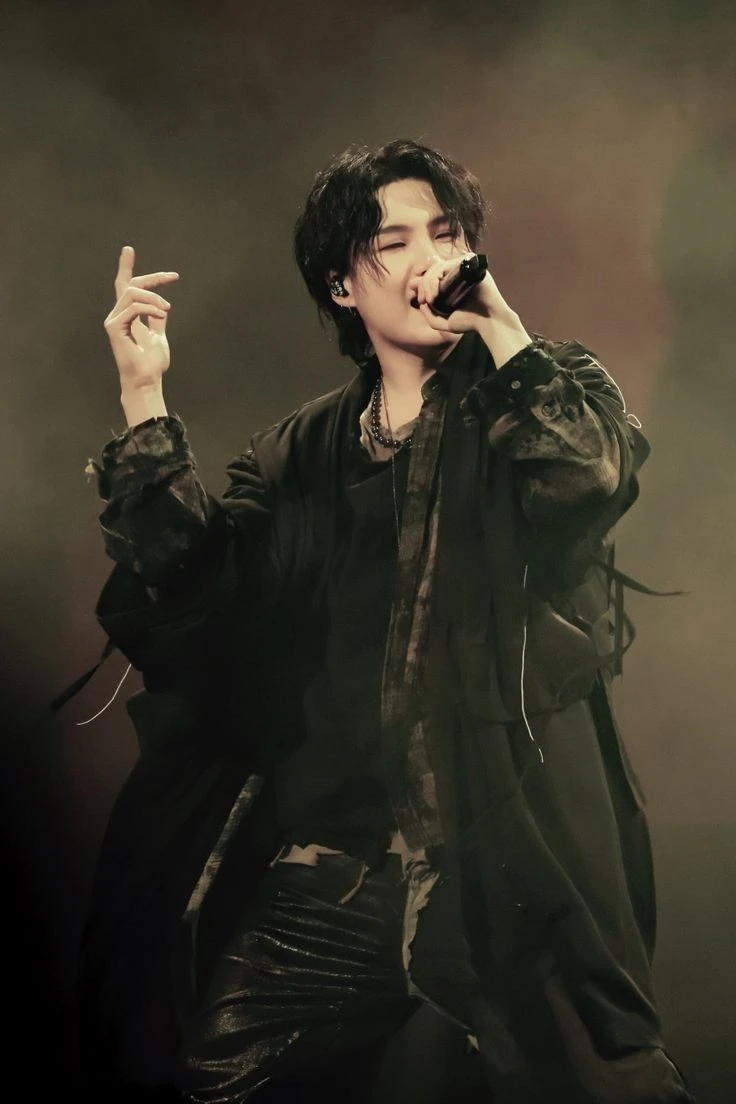 Min Yoongi thumbnail