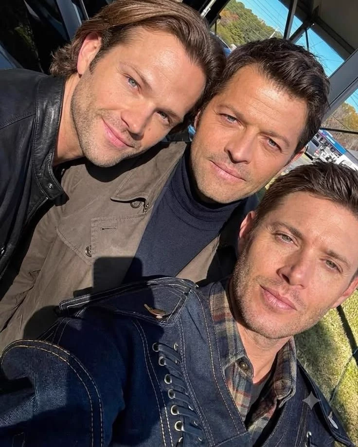 Dean Sam Castiel Supernatural  thumbnail