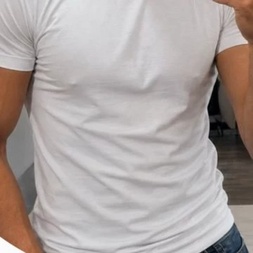 Julian Thorne thumbnail