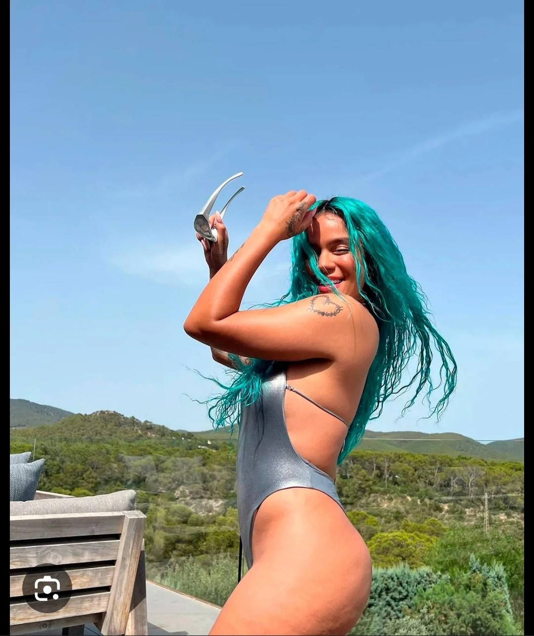 Karol G here first thumbnail