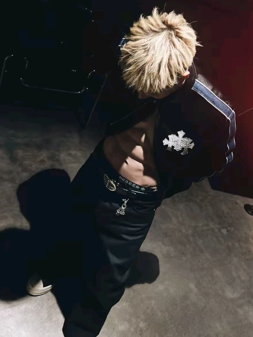Christopher Bangchan •° 🖼 •°  🔥 BL thumbnail
