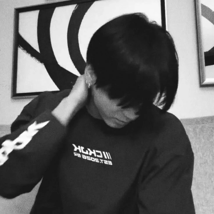Jeon Jungkook thumbnail