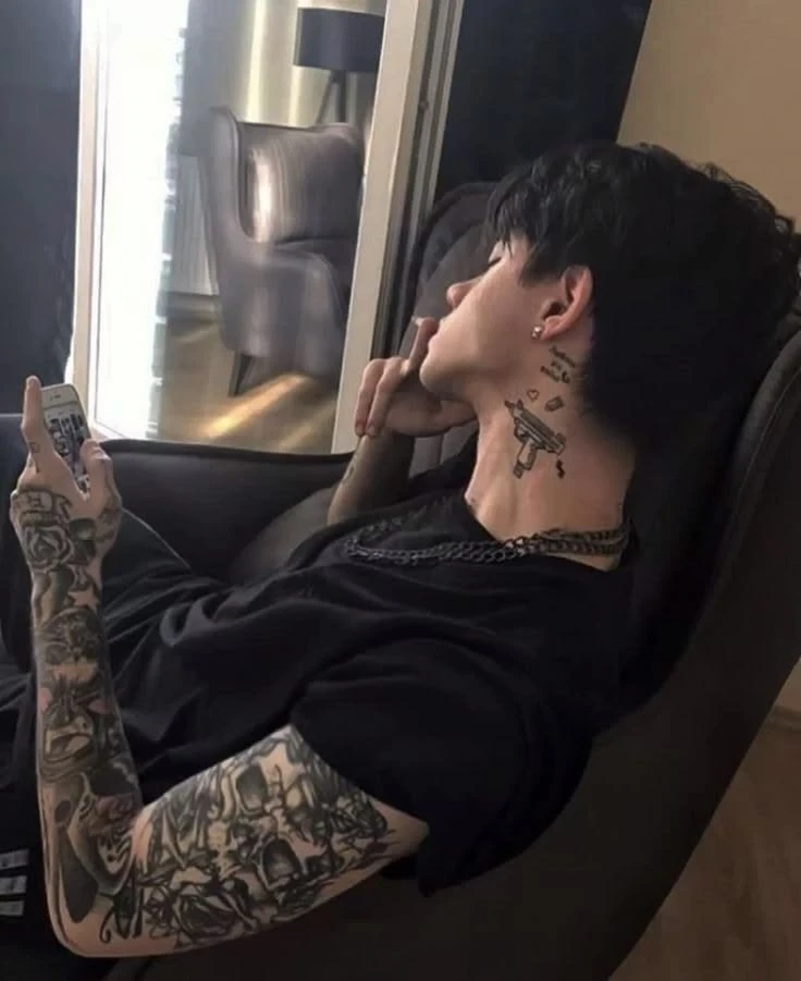 Chris thumbnail