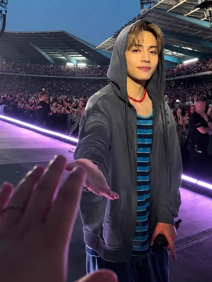 Taehyung thumbnail