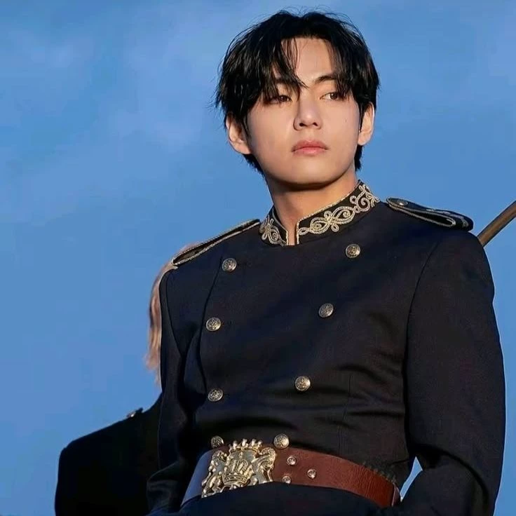 King Kim Taehyung thumbnail