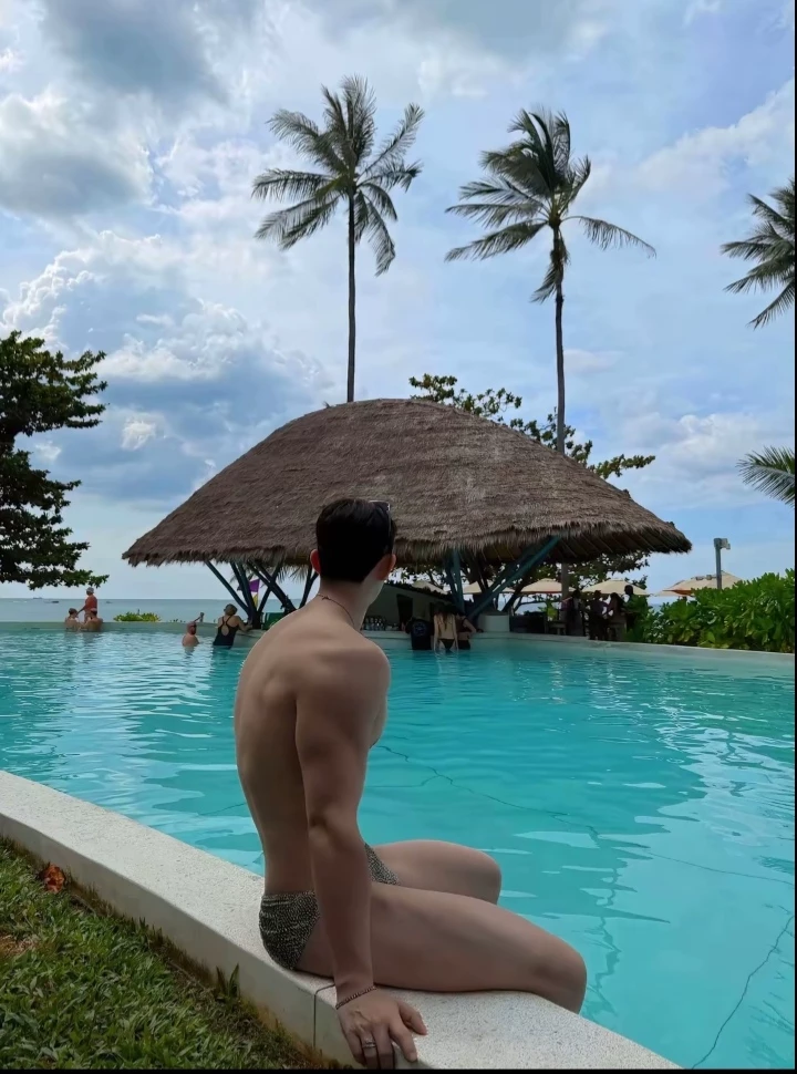 Azlan Lee thumbnail