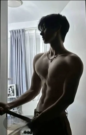 Alex Daniel thumbnail