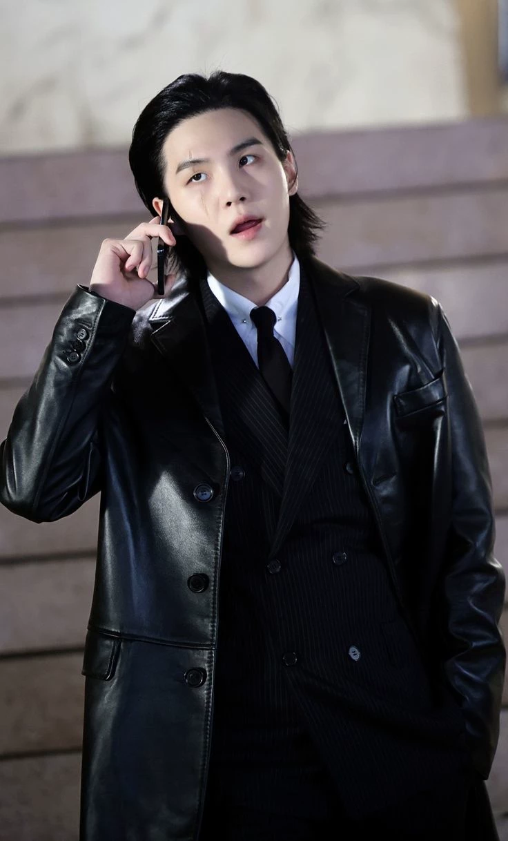 Min Yoongi  thumbnail