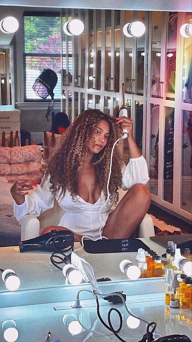 Ya Baby Mama, Beyoncé thumbnail