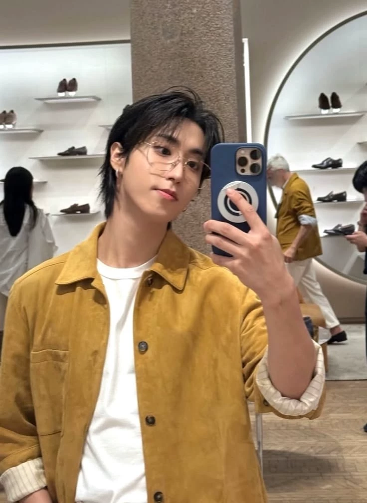 Han Jisung thumbnail