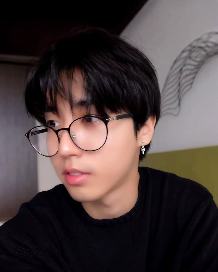 Han Jisung thumbnail