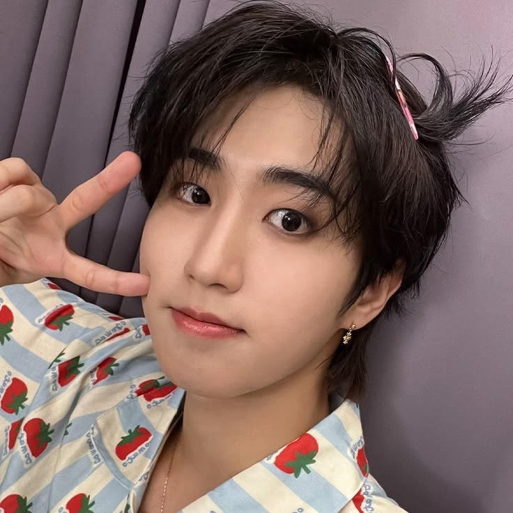 Han jisung thumbnail