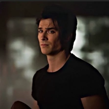 Elena Gilbert thumbnail