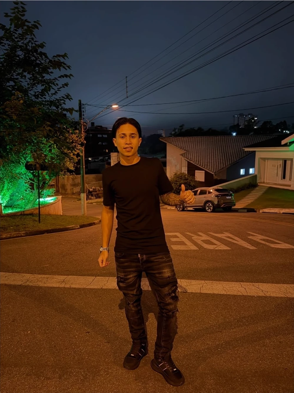 Colombian 🇨🇴 (Juan) thumbnail