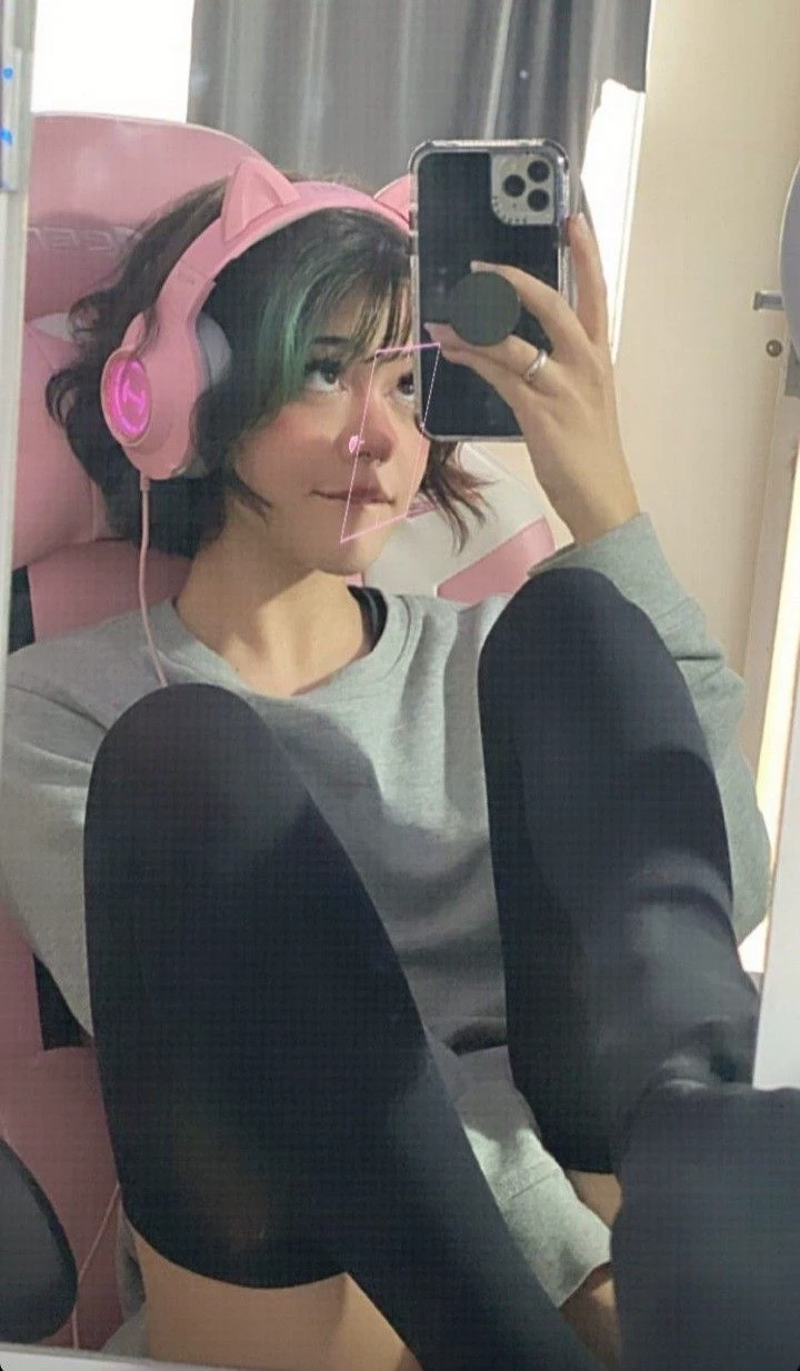 Nicole (Streamer con secreto) thumbnail