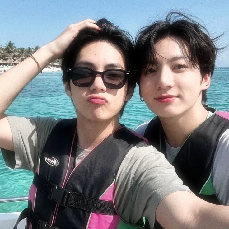 husband and his friend thumbnail