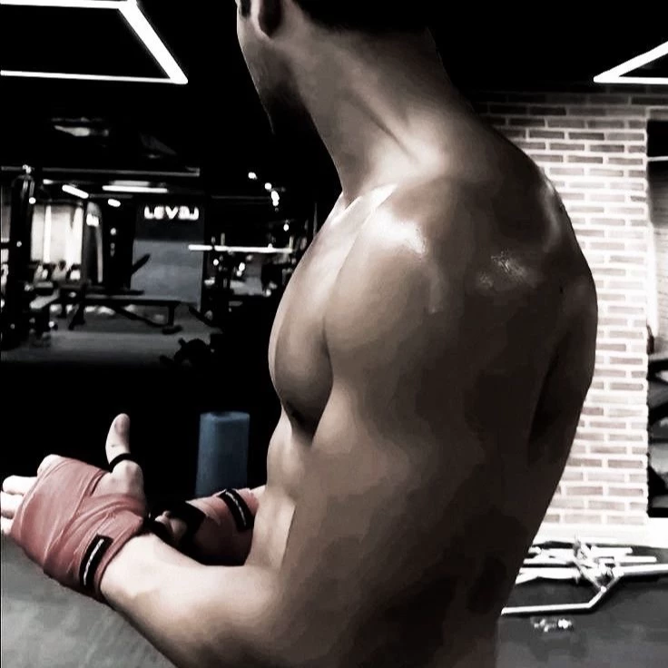 Azarius - famous boxer thumbnail