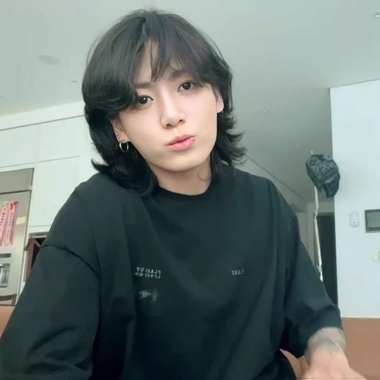 Jeon Jungkook thumbnail