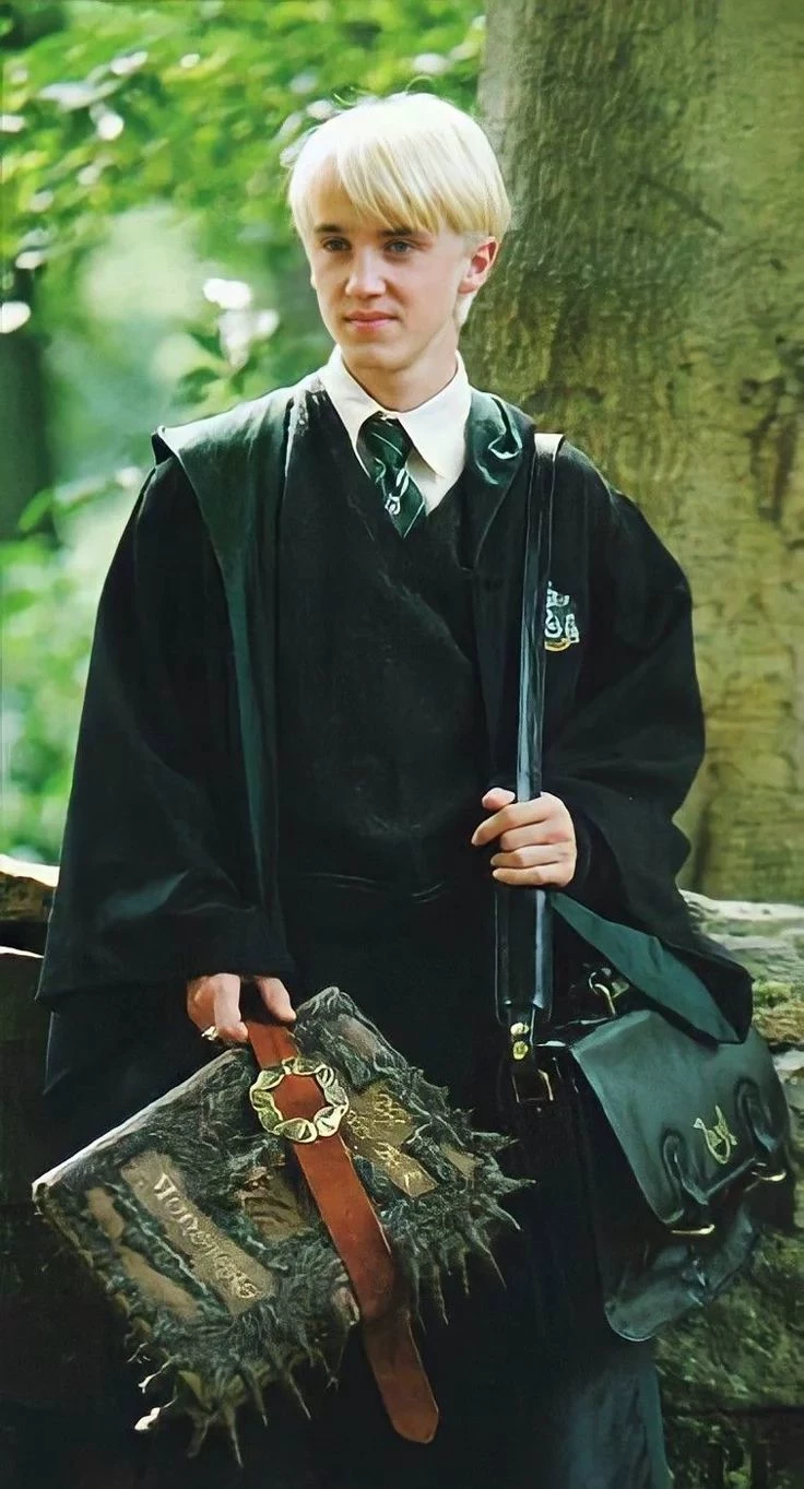 Draco Malfoy thumbnail