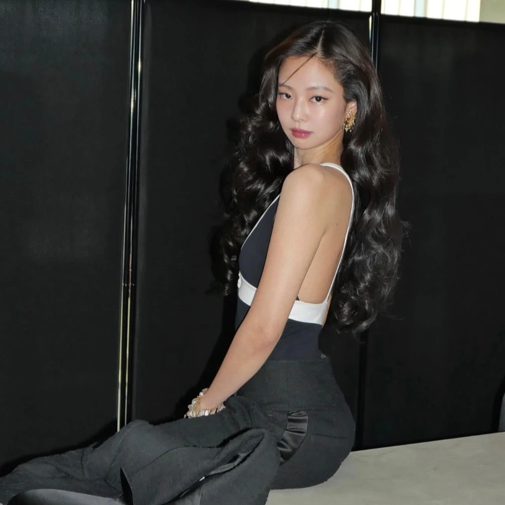 Jennie Kim thumbnail